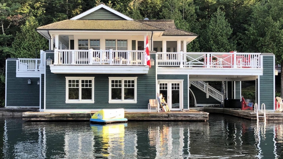 Muskoka Lakes Cottage | Private 900 ft frontage Lake Joseph, Port Sandfield, Boathouse, Sunsets!