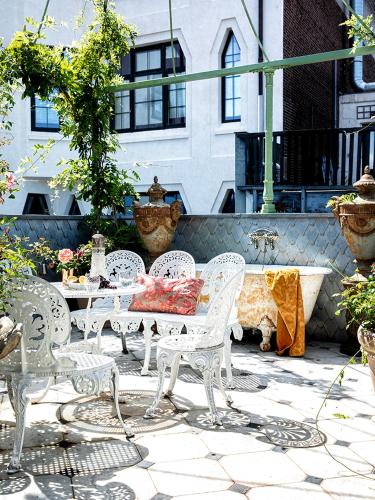 Old Town Bed & Breakfast | Private and chique Salon de Franz