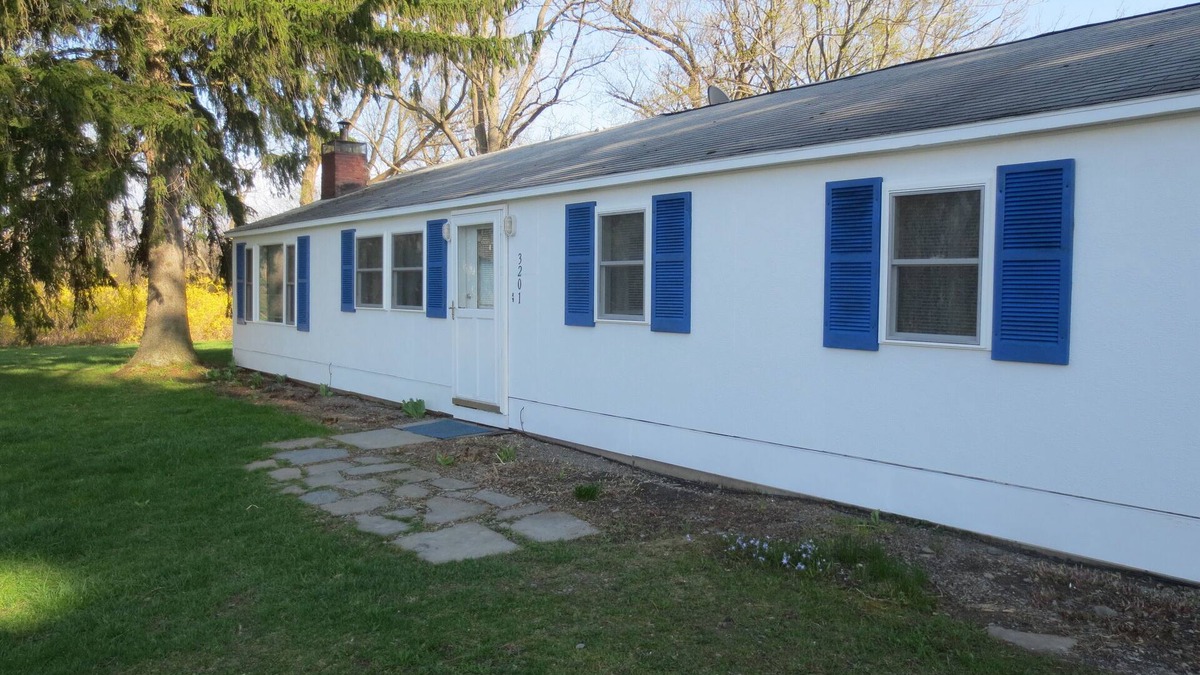 Trumansburg House | Private and Comfortable 3 Bedroom House