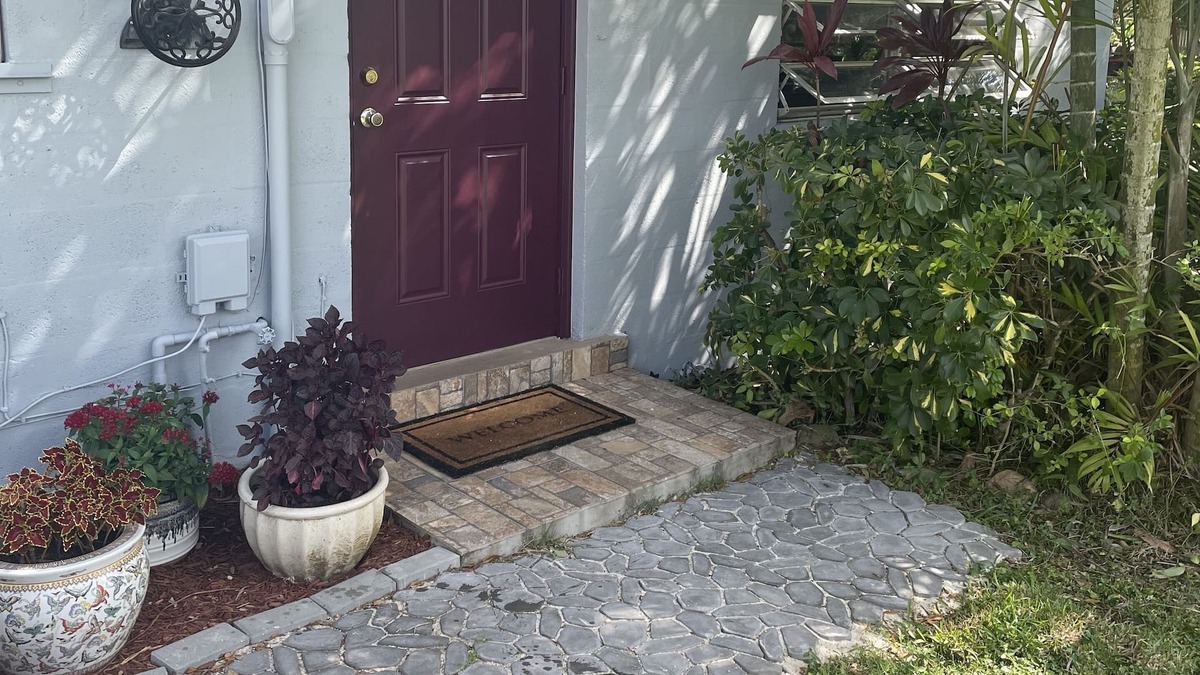 Homestead Apartment | Private and safe in the heart of the Country