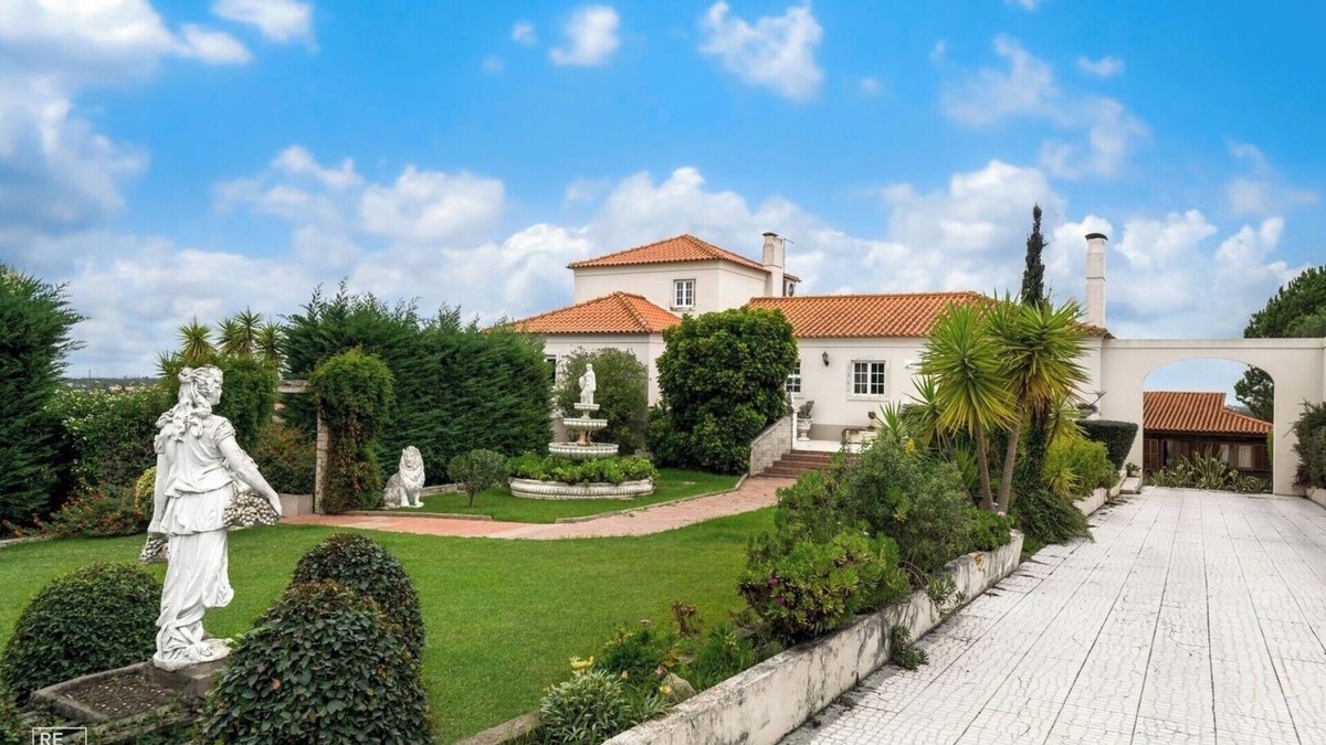 Setubal Apartment | Private apartment in Casa Beatriz by Hostlovers