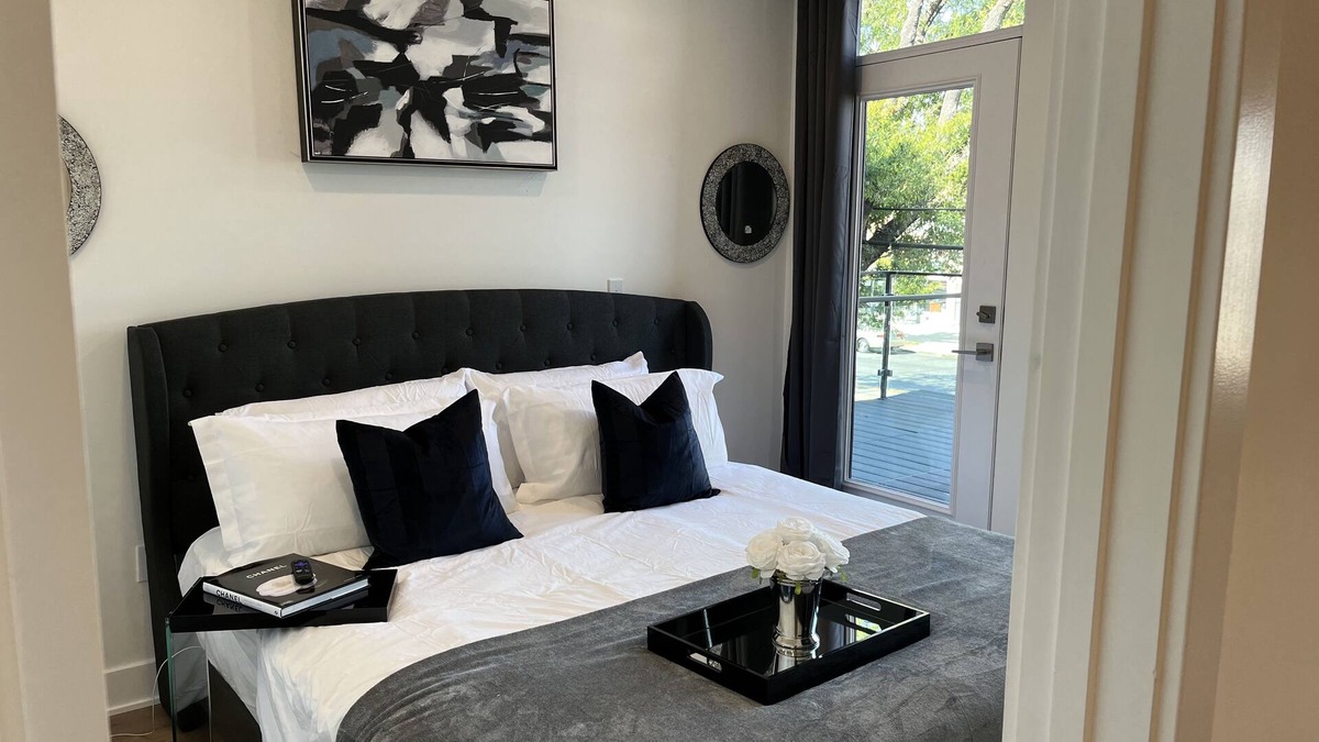 Langdon Bed & Breakfast | Private Apartment in the Heart of Dc