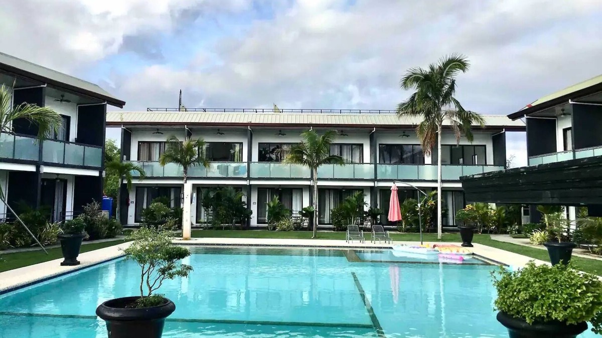 Dauis Apartment | Private Apartment with big swimming pool available