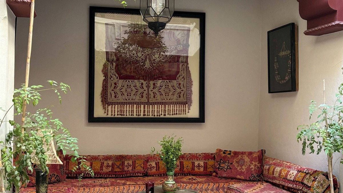 Sidi Bou Amar House | Private authentic medina riad, Dar el Bacha 4 bedrooms 4 bathrooms 2 terraces