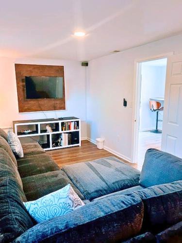 Arlington Apartment | Private Basement APT Near DC Pet Friendly WiFi King Bed Kitchen and More