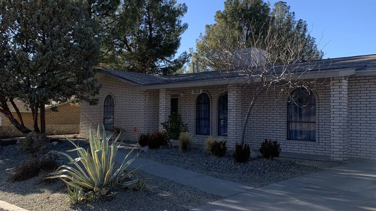 Las Cruces House | Private Beach Volleyball Retreat