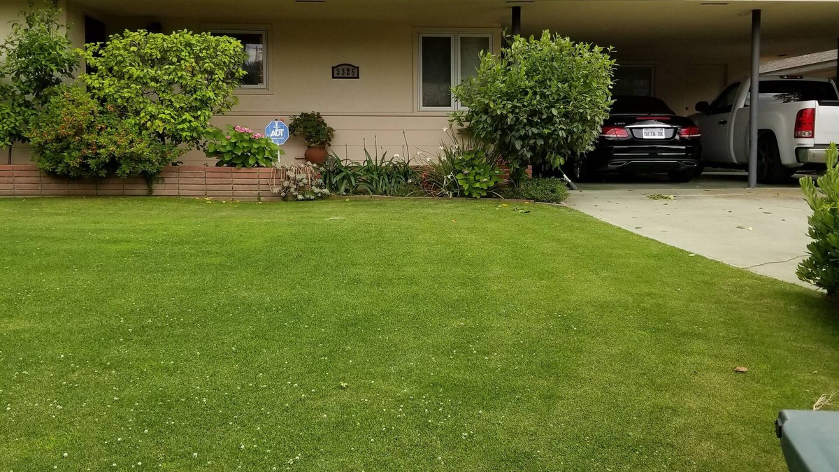 Bakersfield House | Private Bedroom and full bathroom in the heart of Bakersfield
