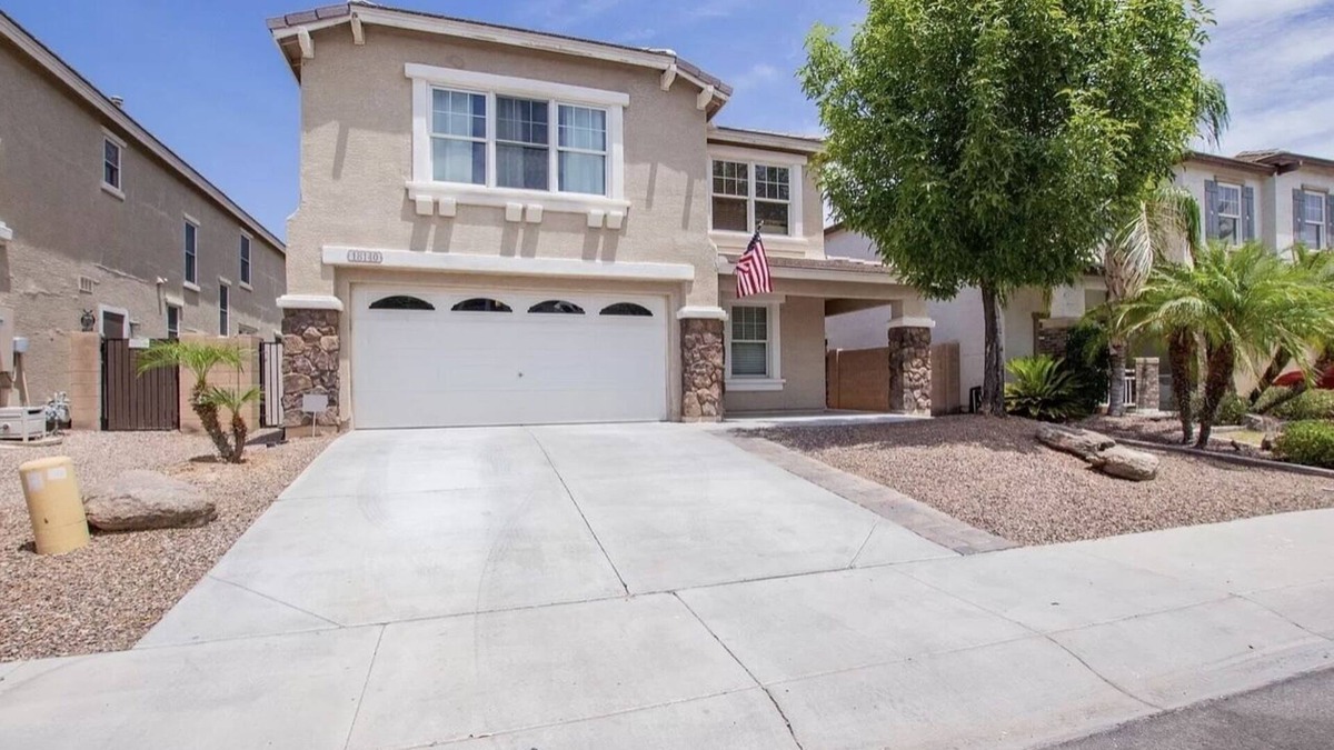 Surprise Farms House | Private Bedroom with access to entire house