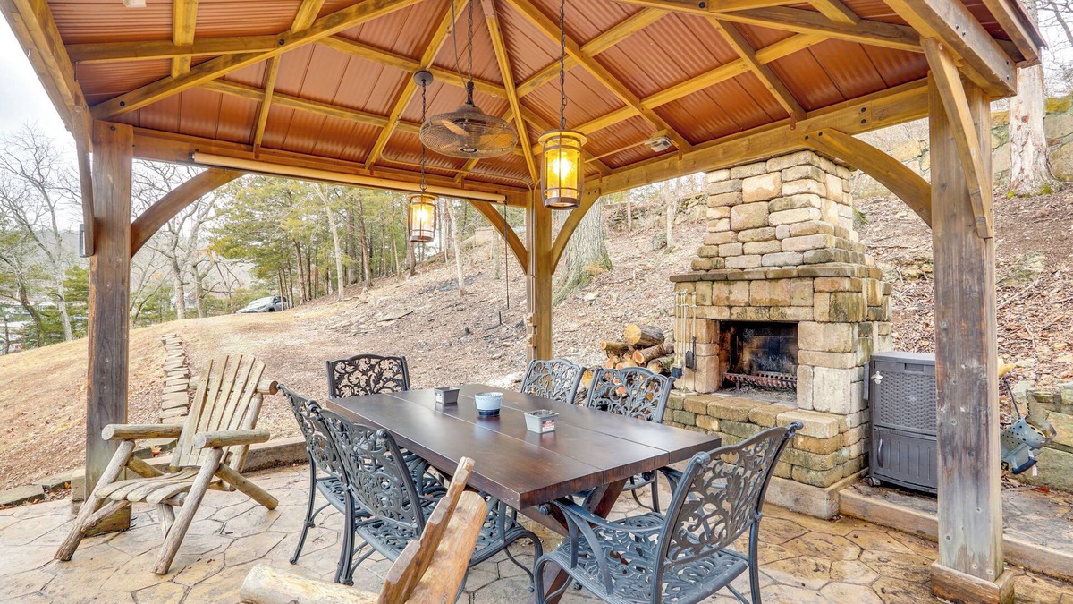 Camdenton Cabin | Private Boat Dock: Lakefront Cabin in Camdenton