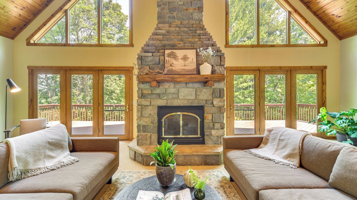 Amery House | Private Boat Dock: Lake Wapogasset Retreat!