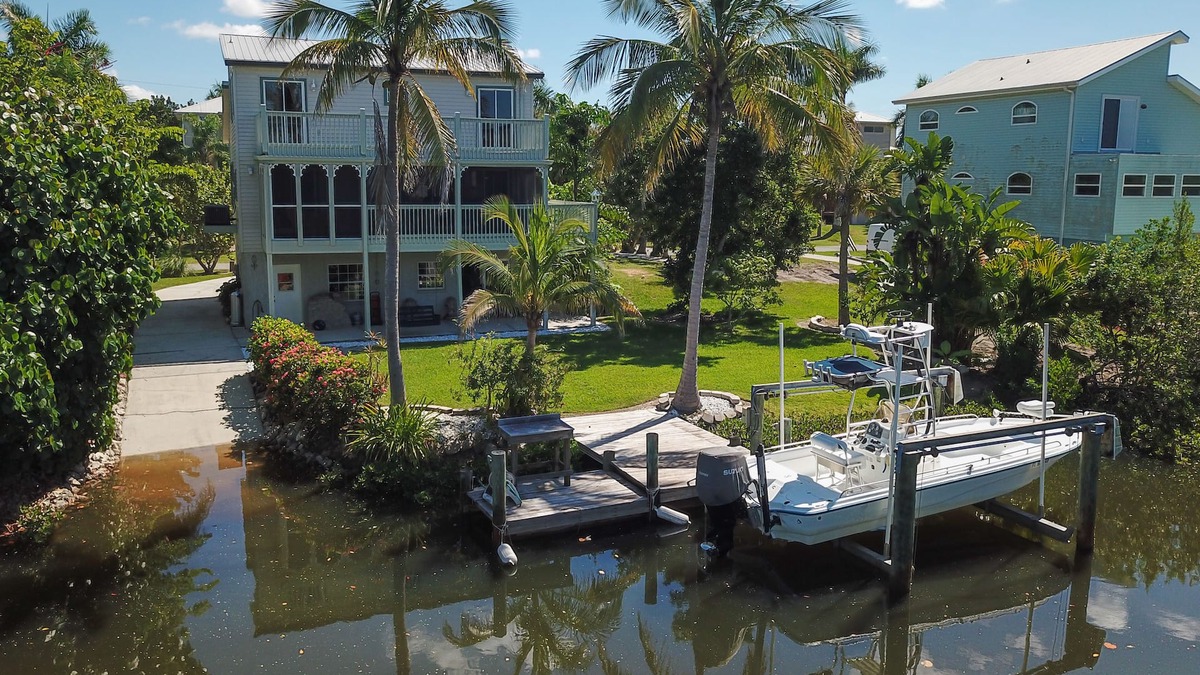 Terra Ceia House | Private Boat Ramp & Free Kayaks! Tropical Home on Canal By Tampa Bay