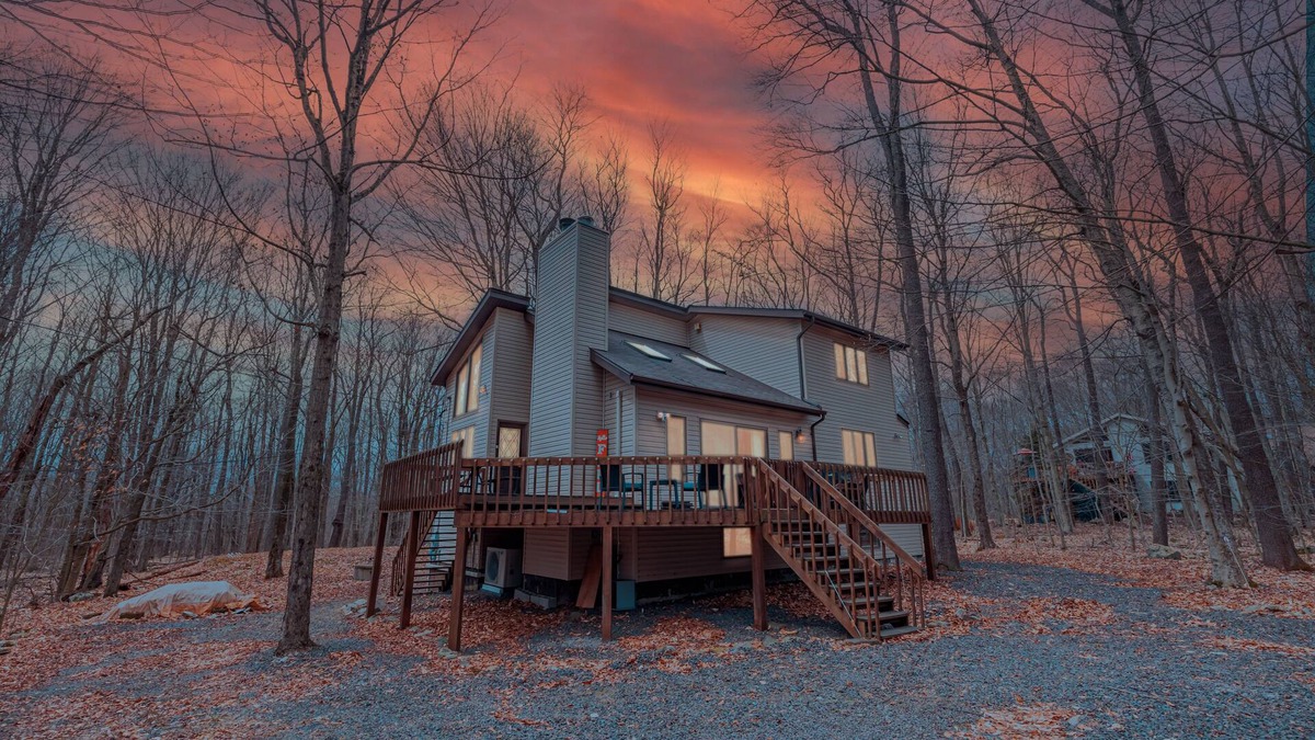Gouldsboro Cabin | Private Cabin in Wooded Oasis with many amenities!