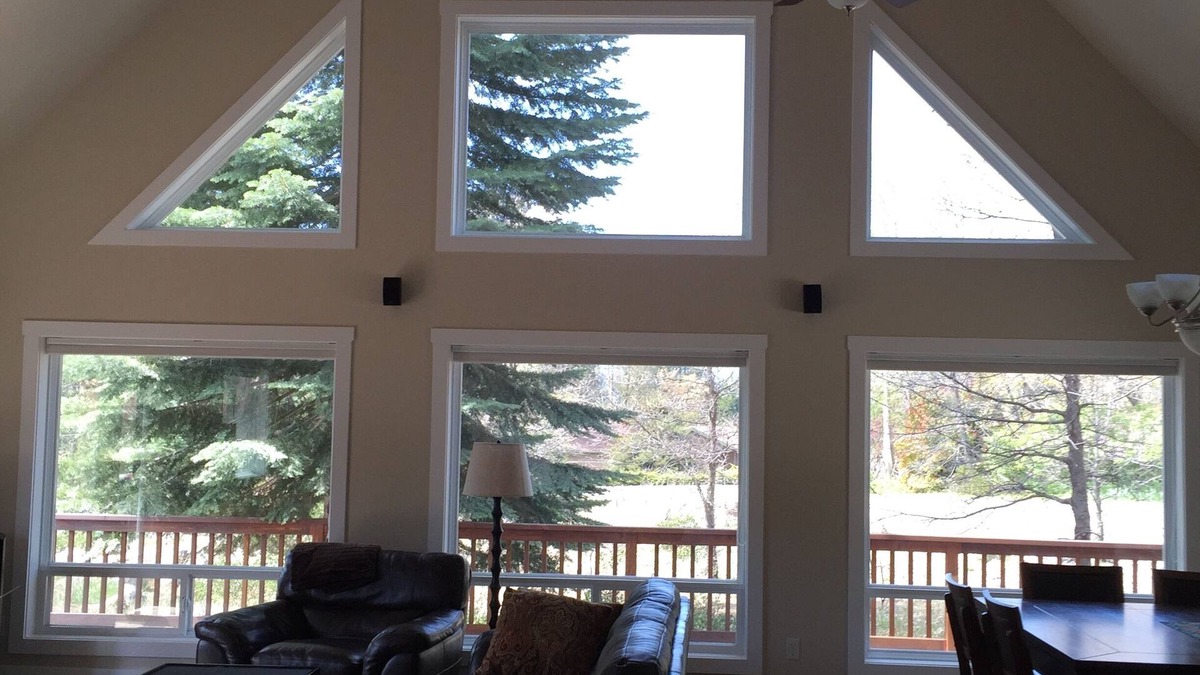 Mount Shasta Ski Chalet | Private Chalet with views and a Sauna