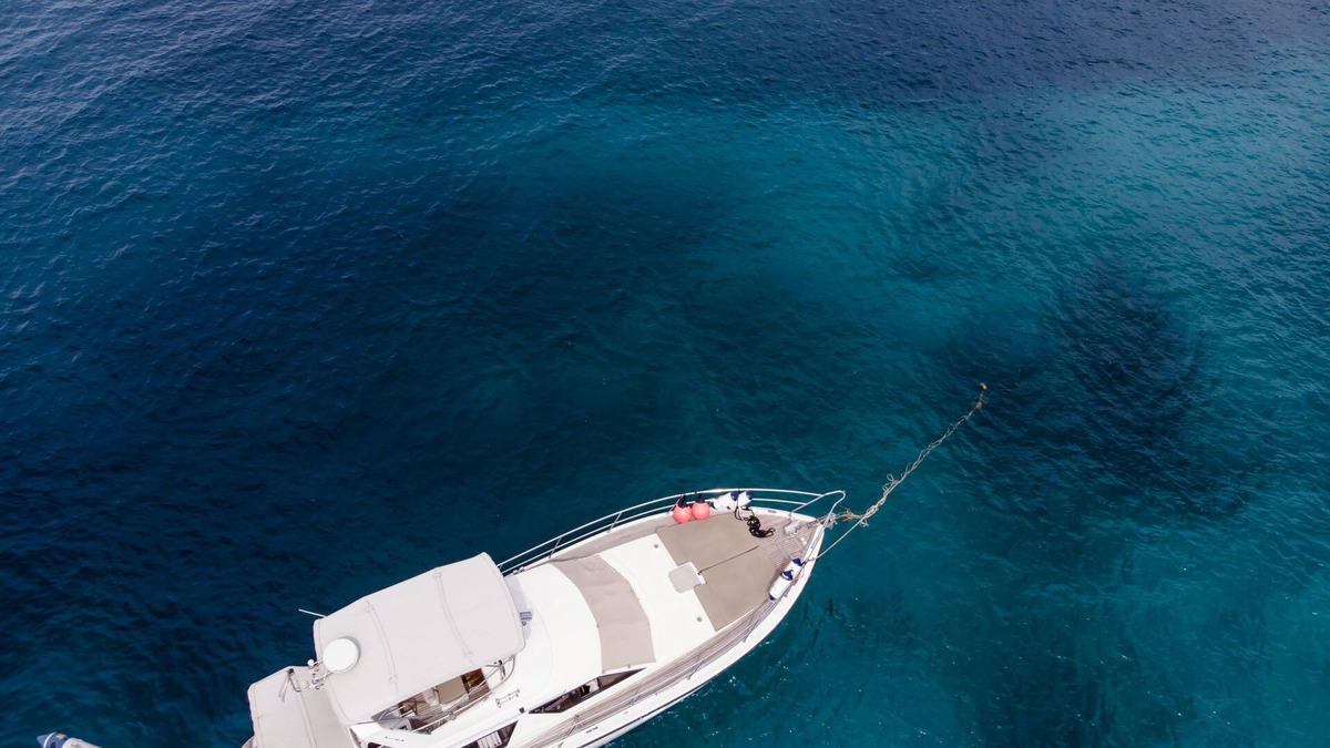 Rawai Boat Rental | Private comfortable yacht for rent for a day or a night in phuket