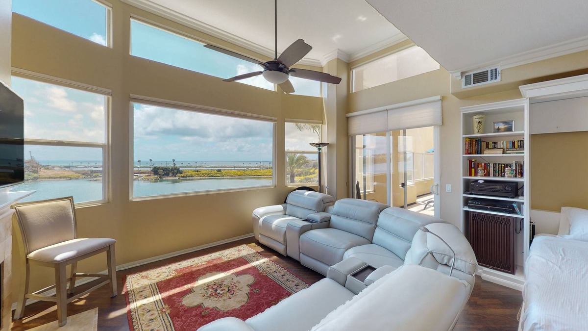 Carlsbad Condo | Private condo near the beach with water views, soaking tub, grill - pool access
