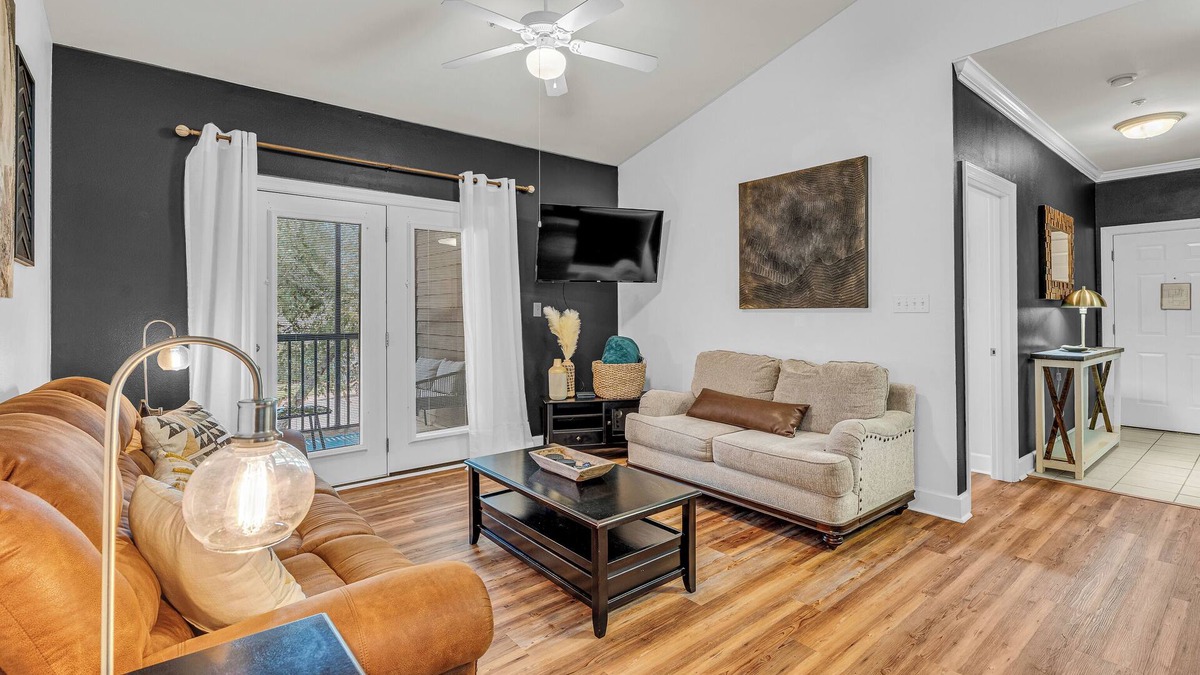 Foley Condo | Private Condo + pool access - close to OWA waterpark, sportsplex & Gulf beaches