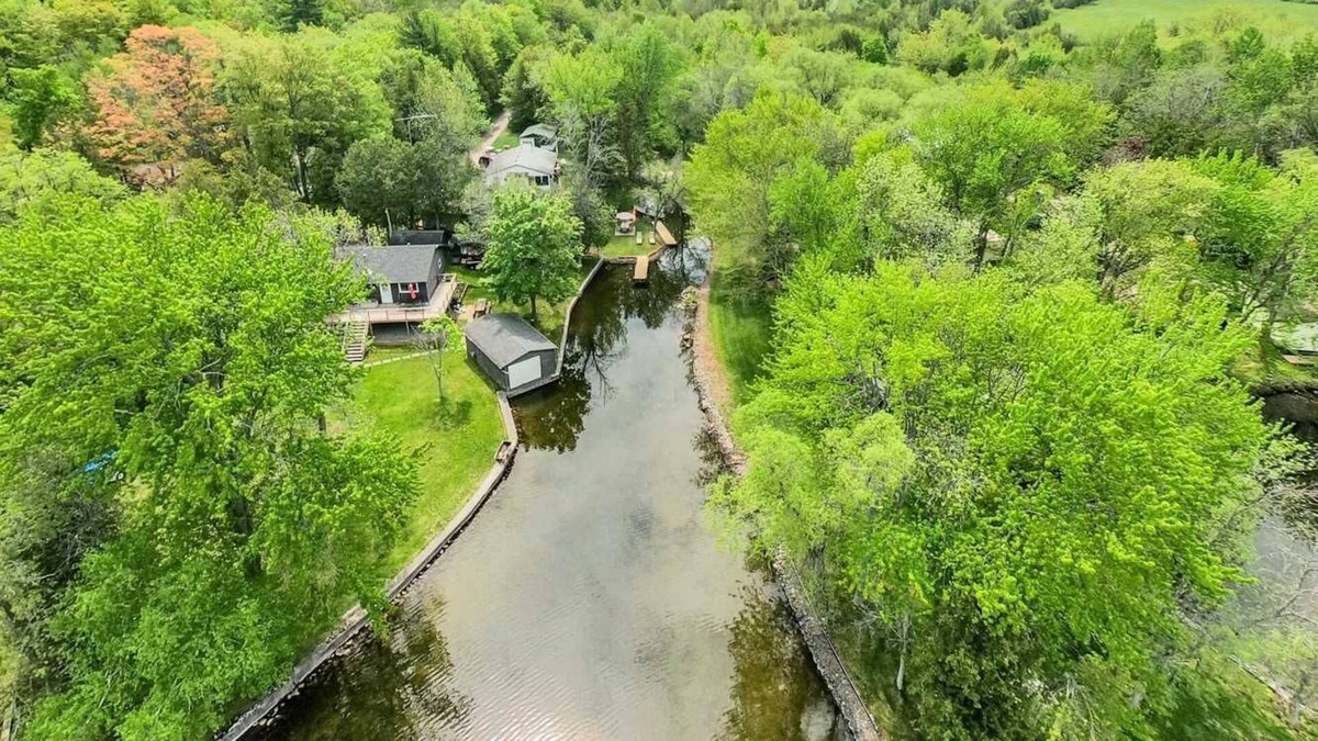 Roseneath Cottage | Private Cottage