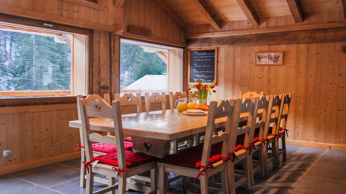 Montriond Ski Chalet | Private cottage in the heart of nature