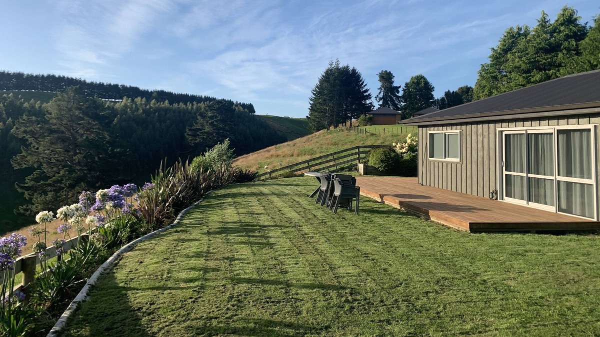 Wairakei House | Private Country Cottage