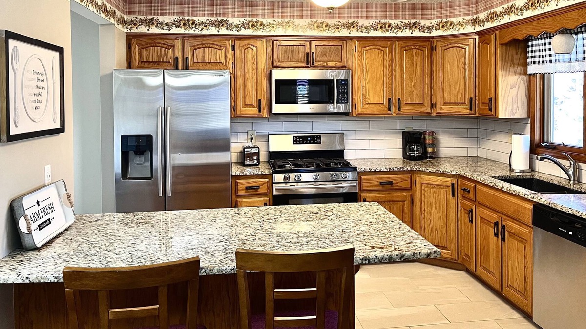 Wakarusa House | Private Country Getaway Near Topeka Updated 3 Bedroom, 2 Bath