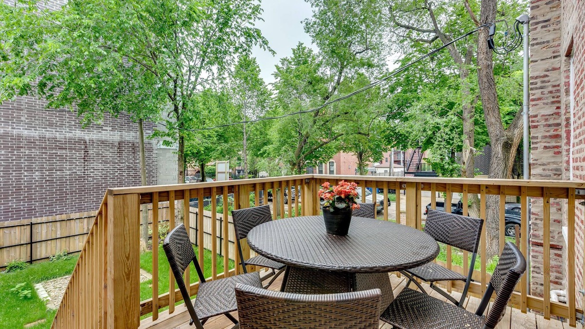 Near West Side House | Private Deck and Backyard Perfect for Your Entire Group! Walk to the United Center by AllSet Turnover