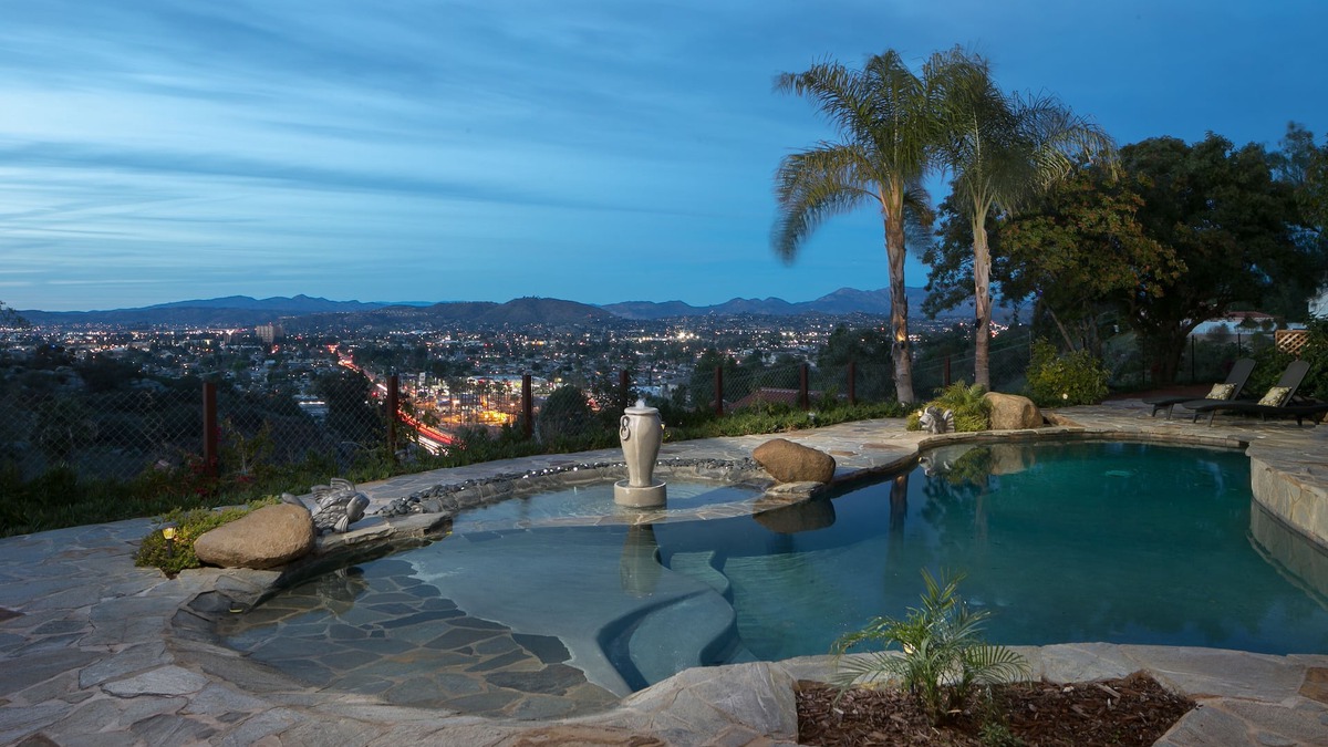 Mount Helix House | Private Estate with Incredible Views, Pool and Three King Beds!