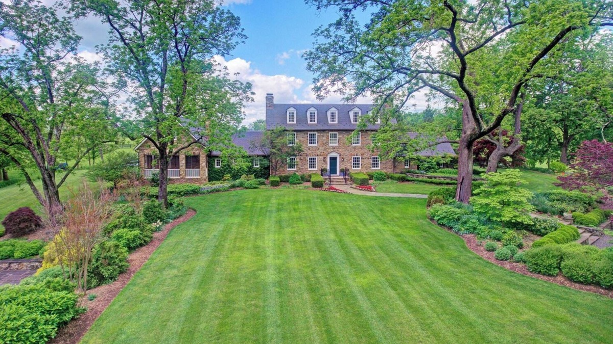 Middleburg House | Private & Exclusive 100 acre Middleburg Estate