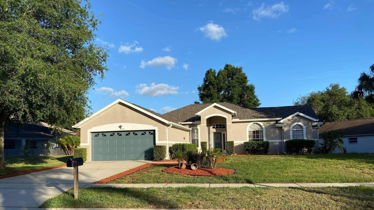 Greater Groves House | Private Florida Villa in Clermont