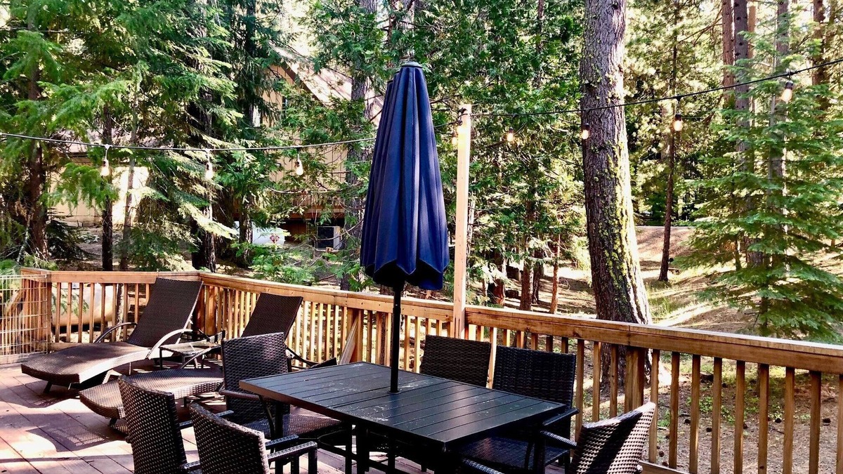 Graeagle House | Private Graeagle home in a Grove of Pines