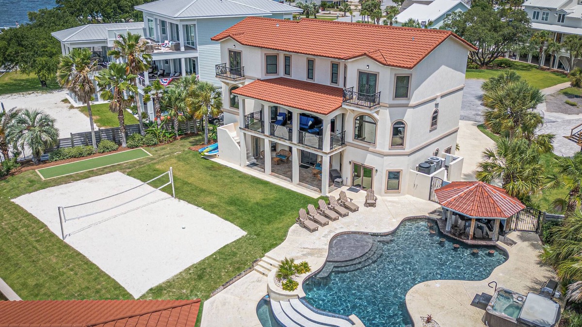 Perdido Key Coves One House | PRIVATE HEATED POOL, PRIVATE BEACH, HOT TUB, Pickleball & Boat Dock & Bay Access
