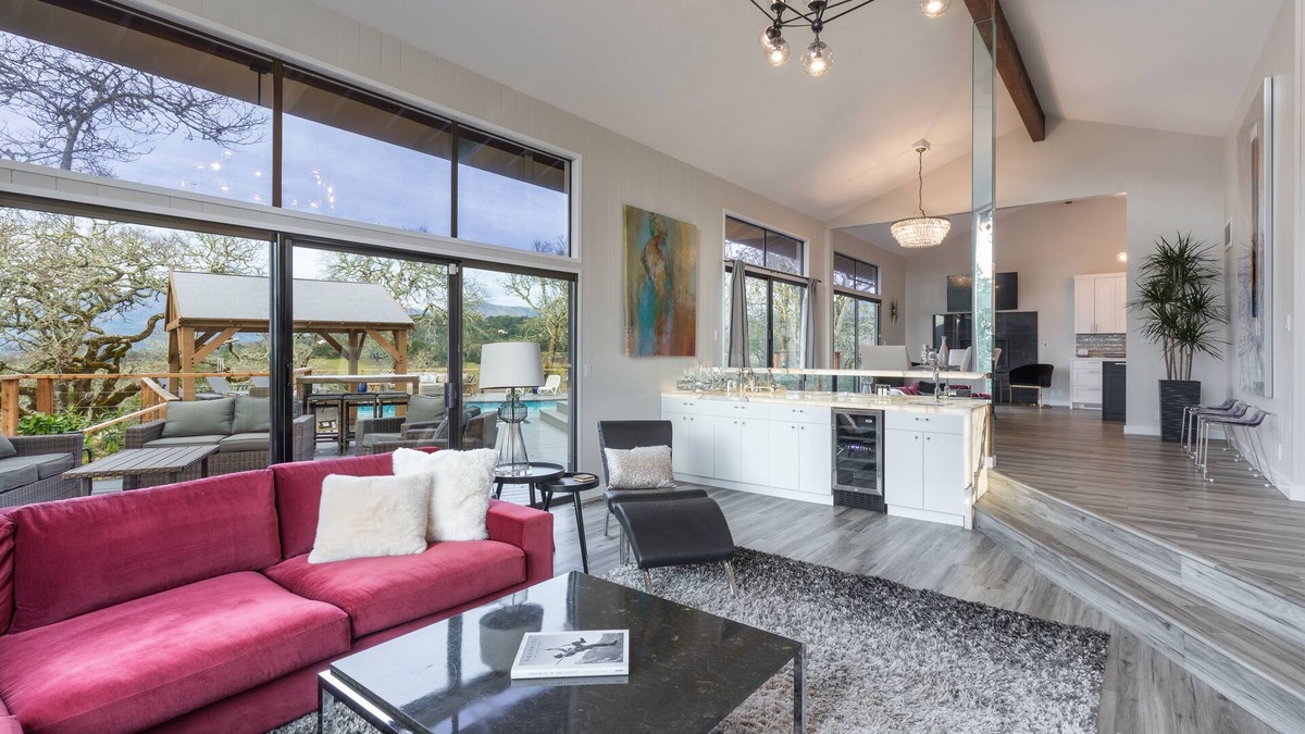 Glen Ellen House | Private Hilltop Vineyard Views! Luxury Home 6 Acres with private Pool & Hot Tub