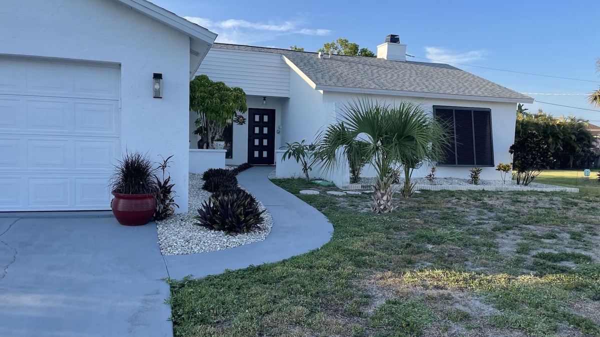 Venice Groves House | Private home in Venice