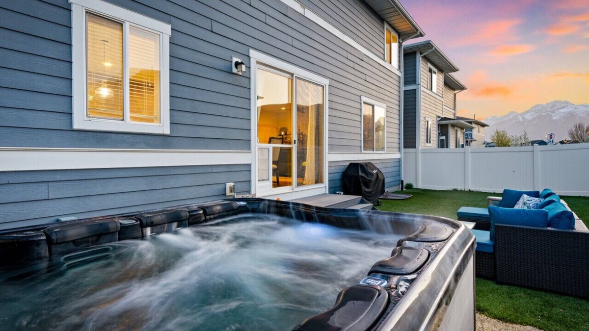 Bluffdale House | Private Hot Tub-Central Location