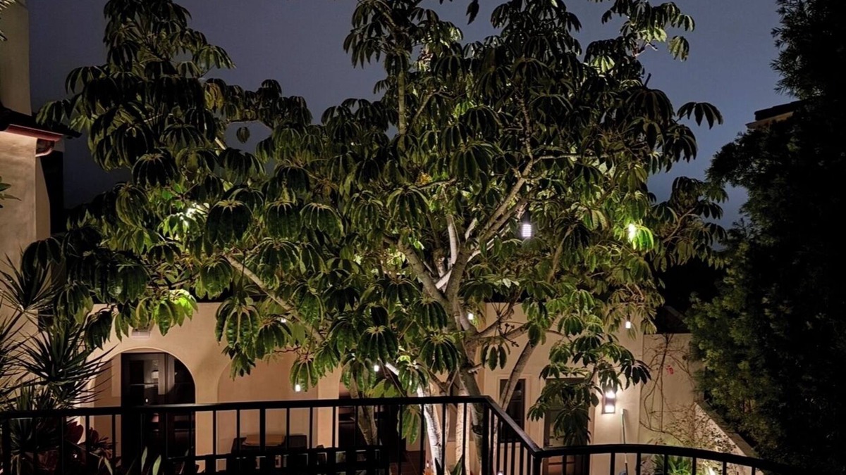 Country Club Cottage | Private La Jolla Casita Escape