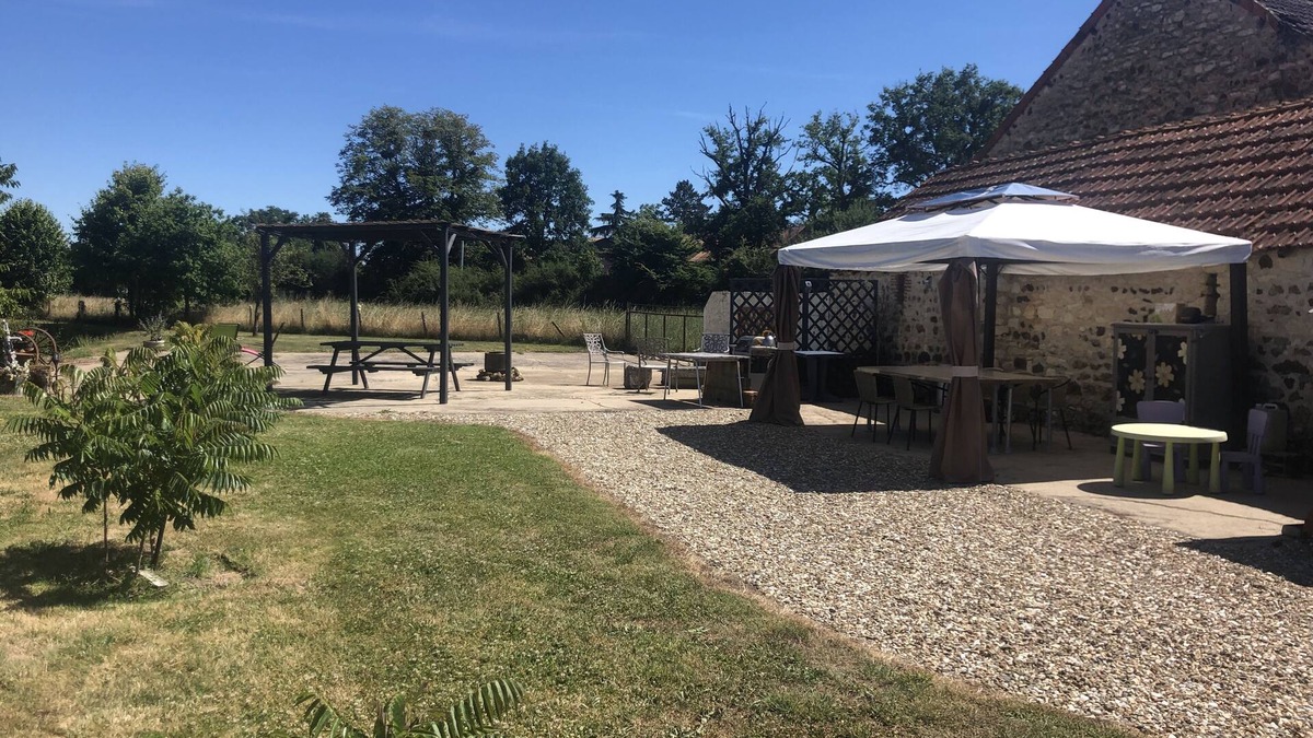 Bommiers Cottage | Private Lake - Pool - Tour de France 2026