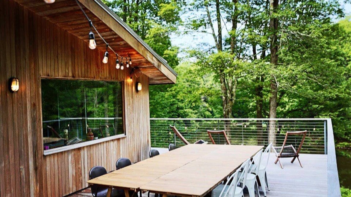 Livingston Manor House | Private lakefront paradise with stunning views
