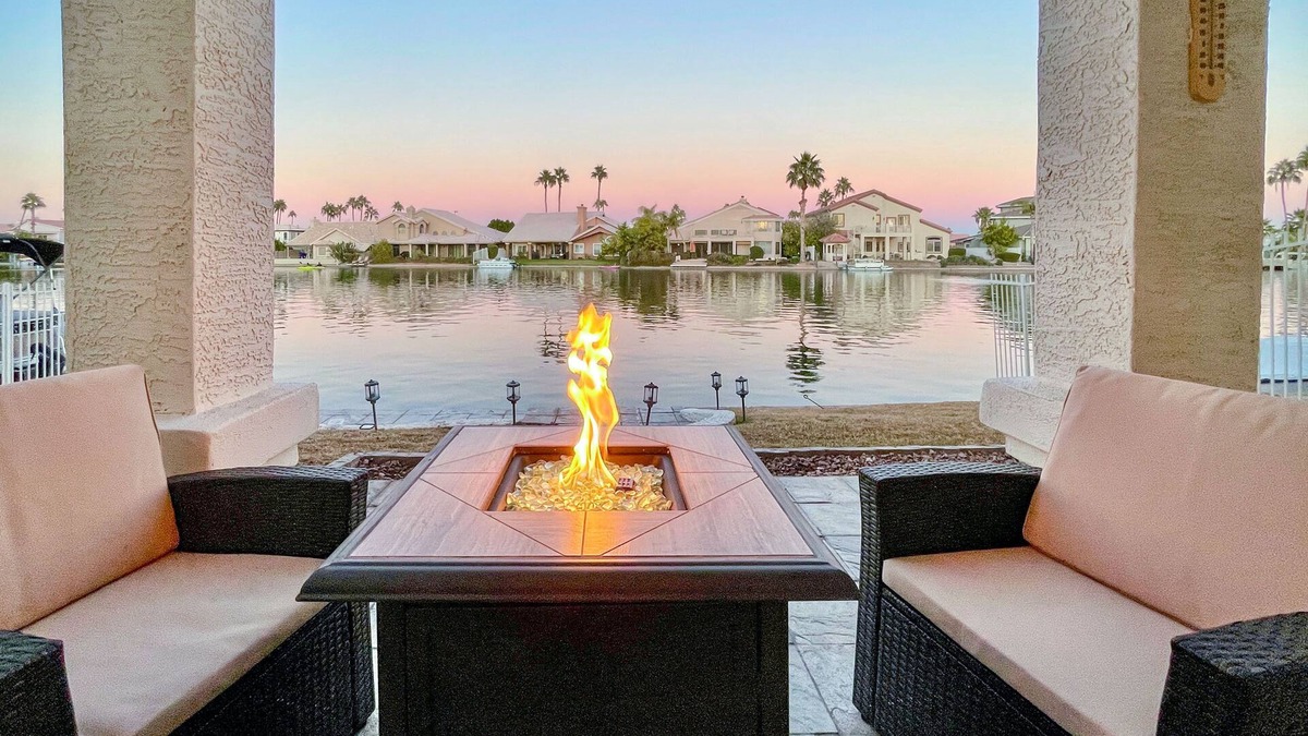 Harbor Point House | Private Lakefront Home in Gated Community - 3 Bedroom/3 Bath + Loft