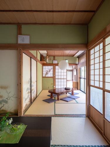 Harunako Onsen House | Private Lodge 春夏秋冬 -SHIKI-