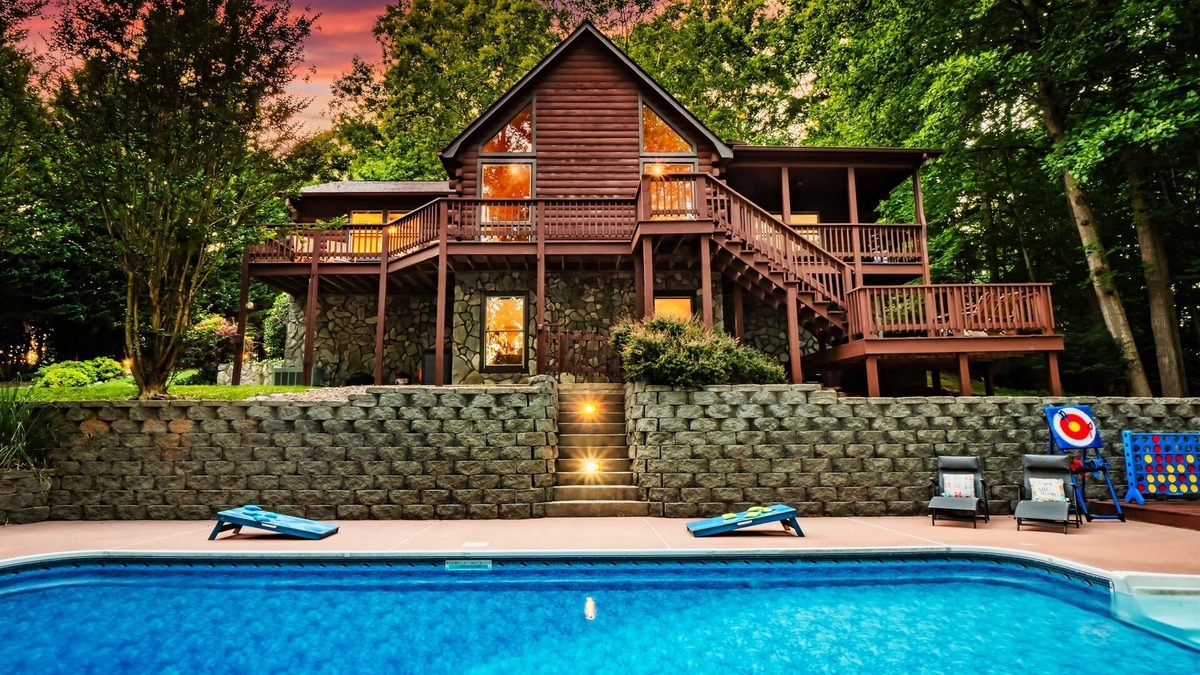 Mount Airy Cabin | Private Luxe Riverfront Cabin: Pool; Hot Tub; Fire pit; Game Room; Disc Golf