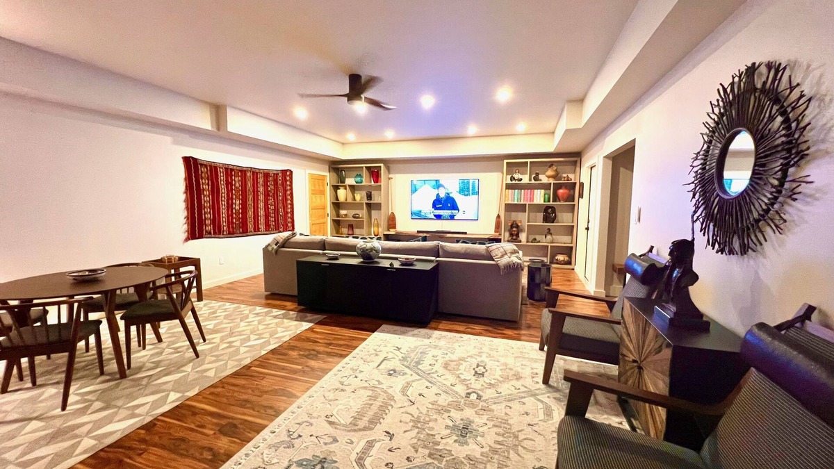 Old Fort House | Private Luxury Mountaintop Retreat on 10 acres. Black Mountain/Asheville