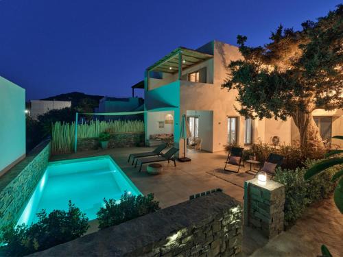 Molos Villa | Private Luxury Scarlet beachfront villa, Molos, Paros