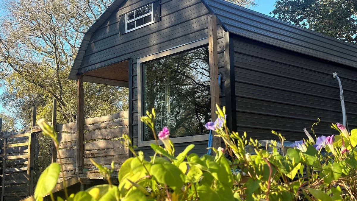 Cedar Creek House | Private Modern Barn Stay on 2.5 acres