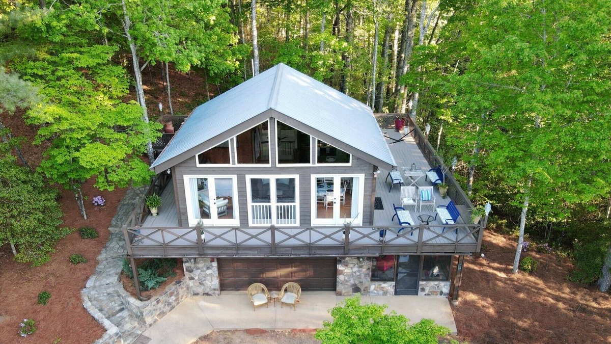 Lakemont House | Private Mountain Treehouse w/Open floor plan & Lake Rabun Views