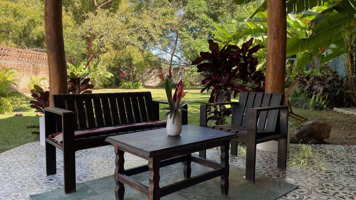 Lo de Marcos Apartment | PRIVATE OASIS! New Studio Casita with Parking, Garden & Outdoor Kitchen!