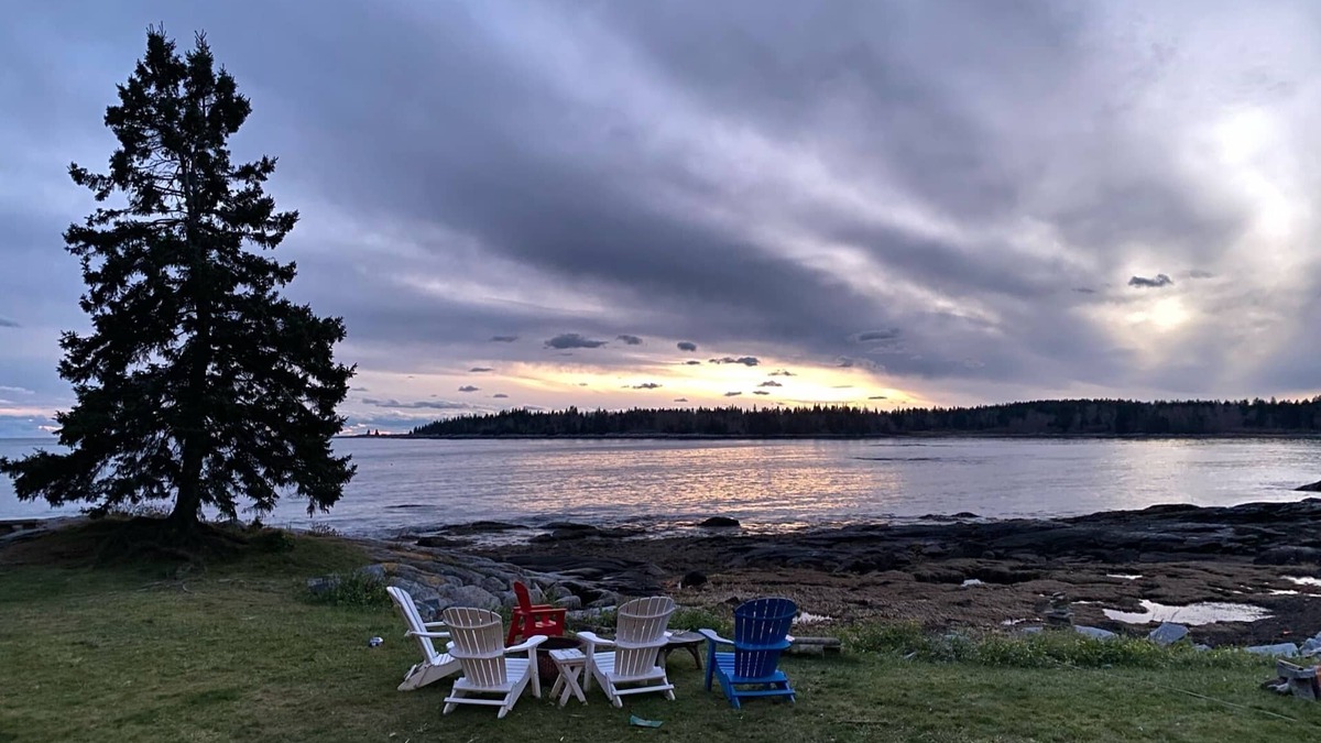 Tenants Harbor Cottage | Private oceanside cottage with magnificent views!