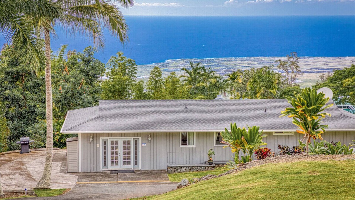 Kailua-Kona House | Private Peaceful Beautiful House