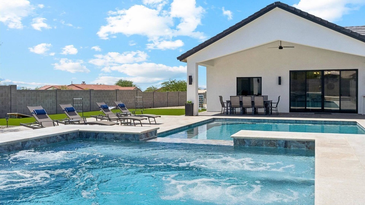 Desert View House | Private Phoenix Resort - Spa, Pool + Near Hiking