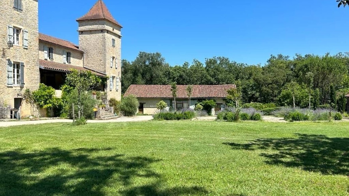 Pontcirq House | Private pool -3 properties sleeping 14 near Cahors