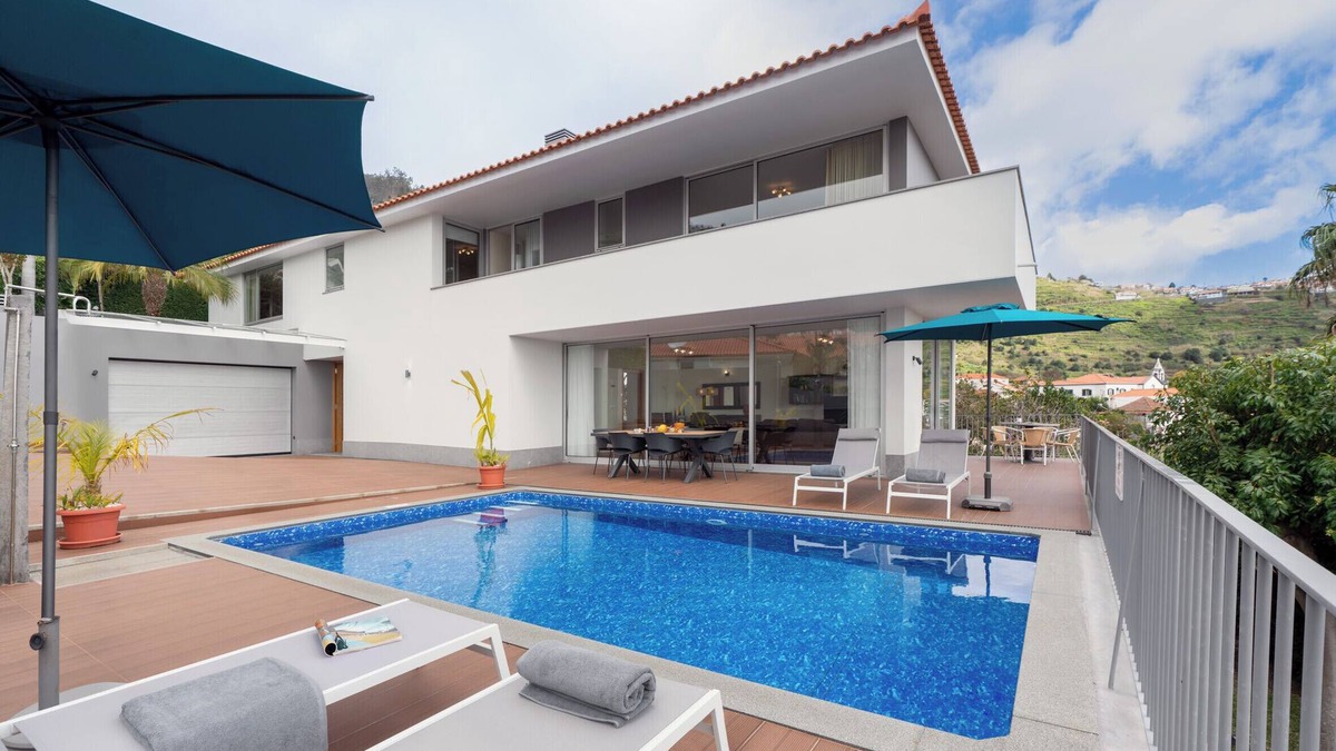 Arco da Calheta Villa | Private pool and sea view - Tropical Villa