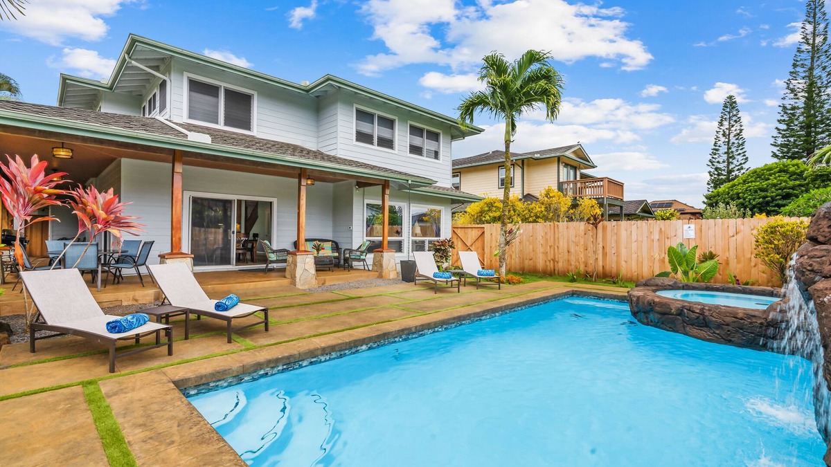 Princeville House | Private pool and jacuzzi oasis; walk to the beach, golf, restaurants, shopping